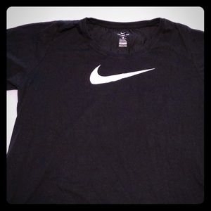 The Nike Tee Athletic Dri-Fit